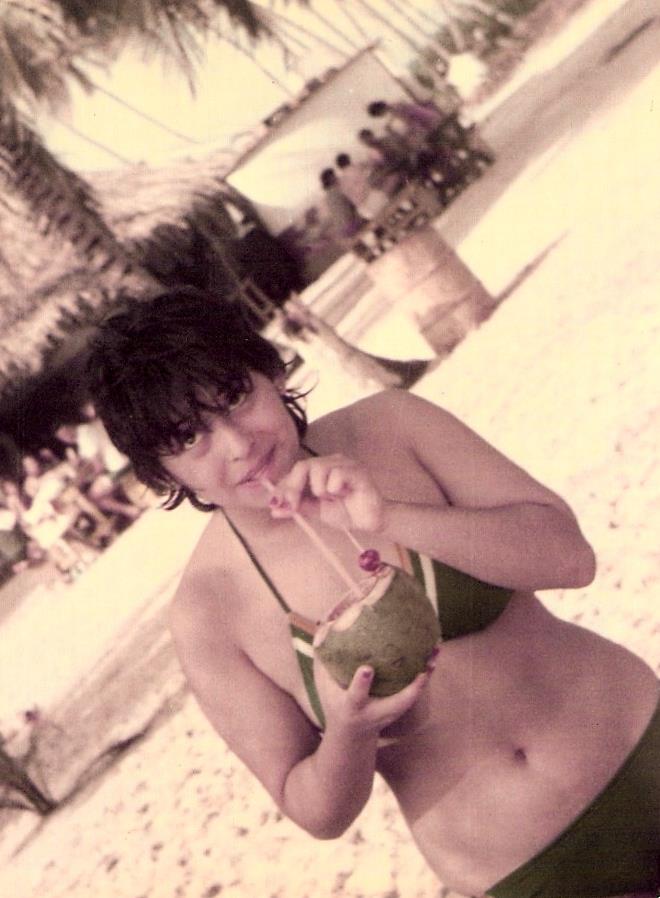 550931_440062406006875_1280064107_n