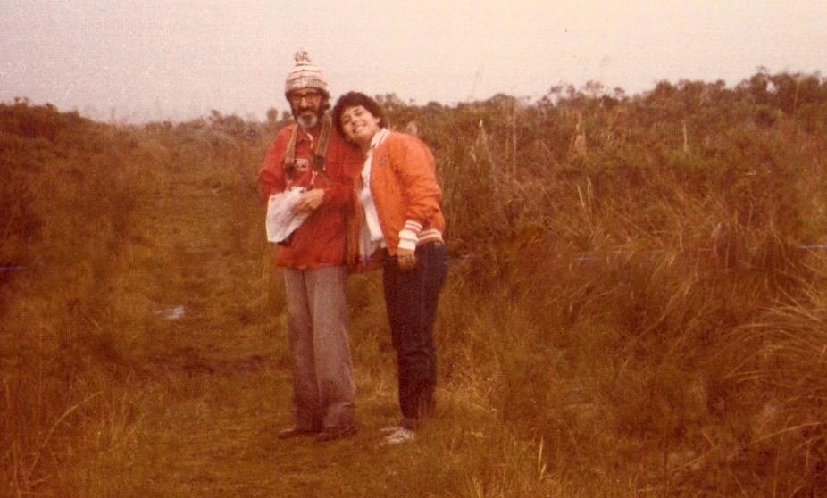 579294_440062189340230_1818847947_n